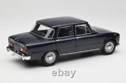 180120905 Alfa Romeo Giulia 1300 Blue Minichamps 1/18