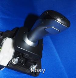 2017-2019 Alfa Romeo Giulia Automatic Transmission Gear Selector Floor Shifter