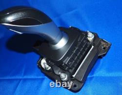 2017-2019 Alfa Romeo Giulia Automatic Transmission Gear Selector Floor Shifter