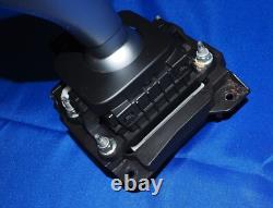 2017-2019 Alfa Romeo Giulia Automatic Transmission Gear Selector Floor Shifter