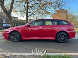 Alfa Romeo 156 GTA sportswagon 3.2 v6 busso Rare Red Well Loved