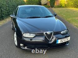 Alfa Romeo 156 GTA 3.2 V6 Berline (Nero Metallico) Historique Étendu Q2 Manuel