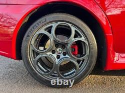 Alfa Romeo 156 GTA sportswagon 3.2 v6 busso Rouge Rarissime Bien Aimé