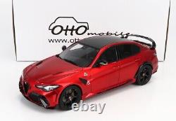 Otto-Mobile 1/18 Alfa Romeo Giulia GTAm 2020 Rosso GTA Red Met OT402 could be translated to French as 'Otto-Mobile 1/18 Alfa Romeo Giulia GTAm 2020 Rosso GTA Rouge Métallisé OT402'.